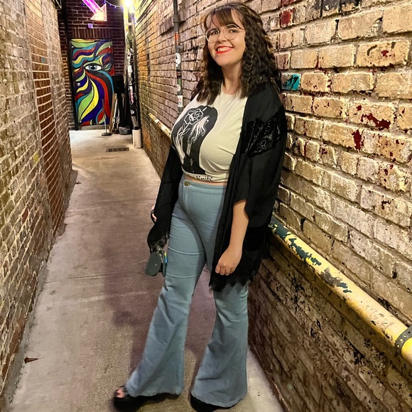 ✨MEET THE POSHER✨ - Picture 5 of 7